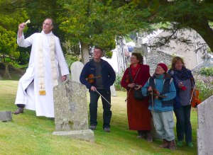 Vicar George Wrigley blessing the Lakeland Fiddlers.